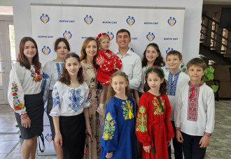 Вітання від сім’ї Анатолія і Тамари Харченко